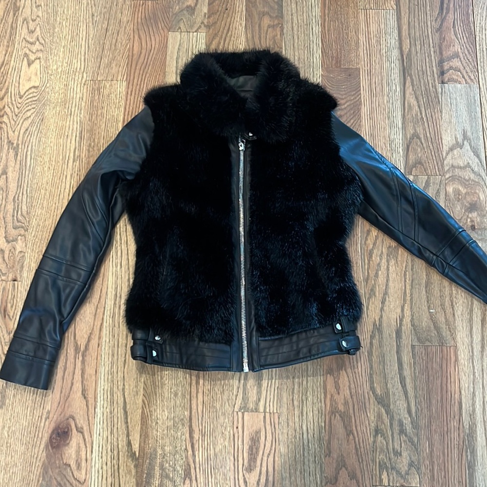 BlankNYC Faux Leather and Fur Jacket XS EUC